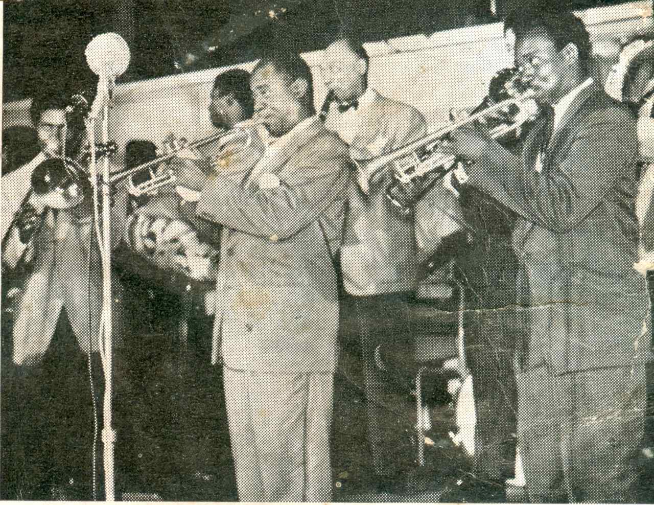 Armstrong and E.T. playing together in 1956